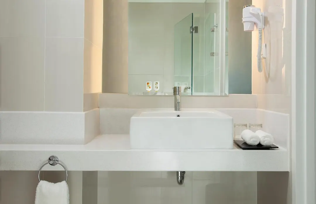 Fairfield By Marriott Surabaya-1